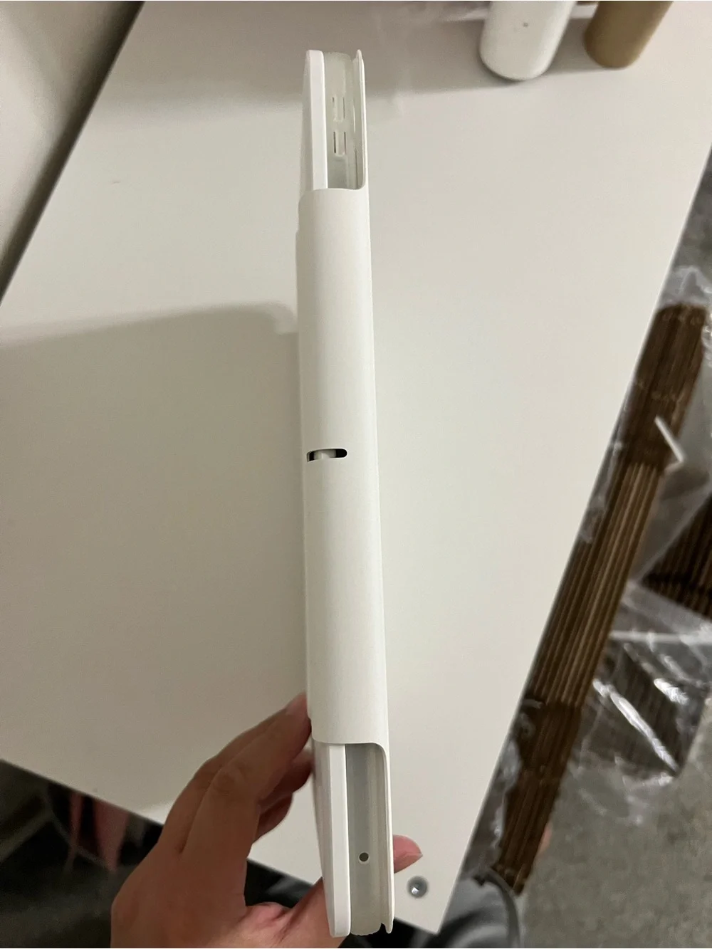 Esr magnetic keyboard